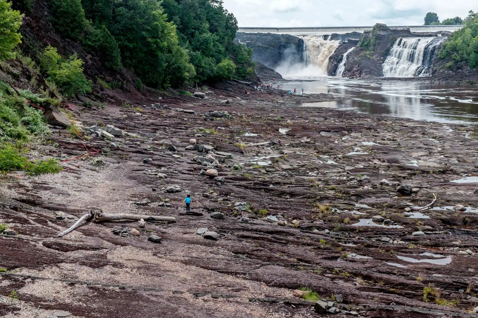 Chaudière Falls during summer
