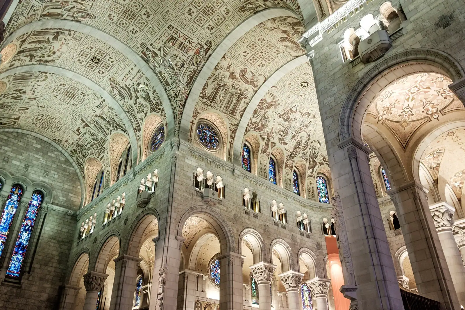Ceiling of the Basilica of Sainte-Anne-de-Beaupré