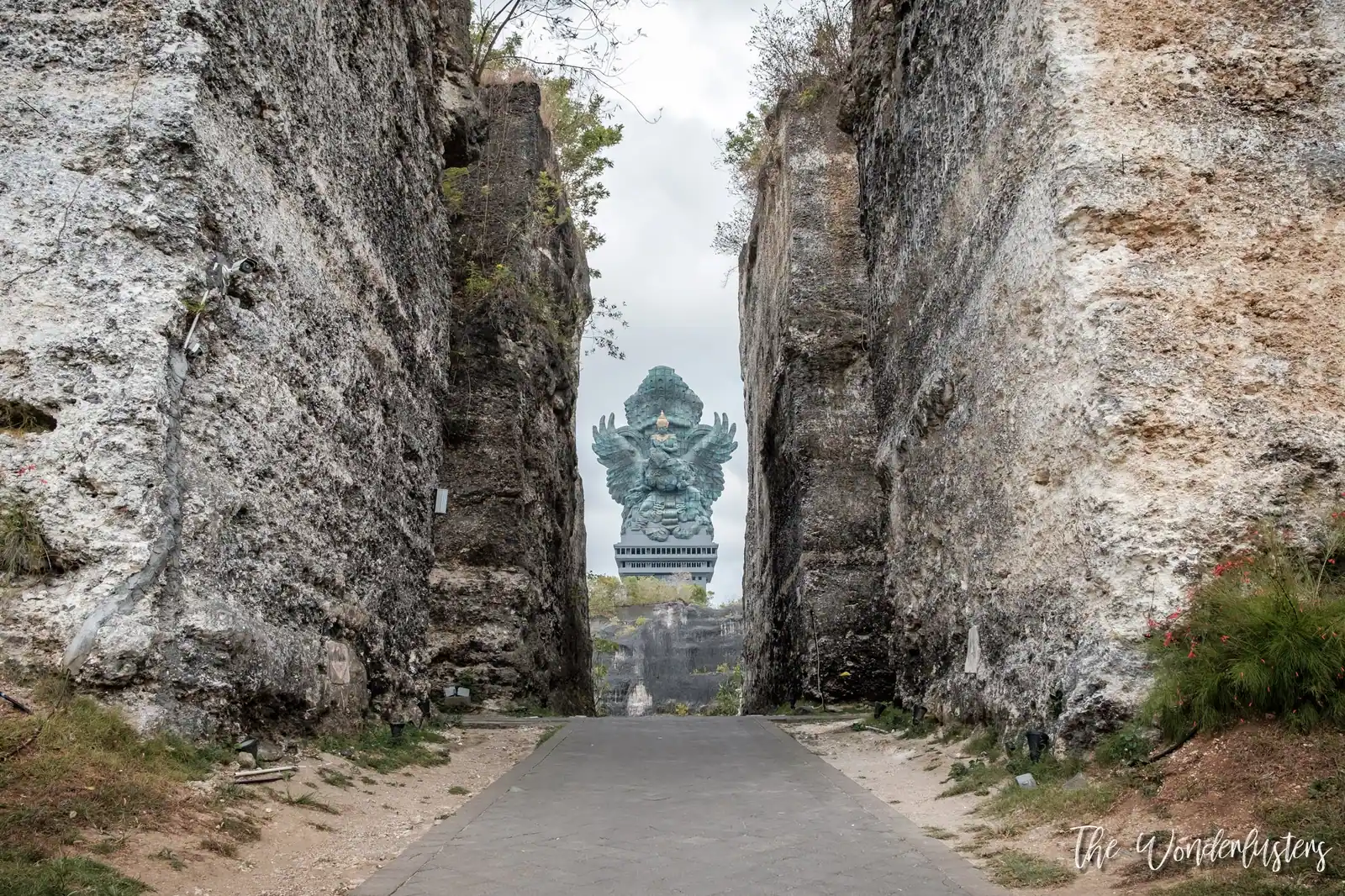 Garuda Wisnu Kencana statue