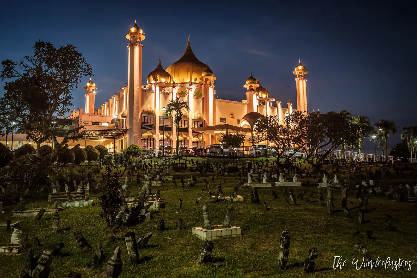 Kuching City Mosque