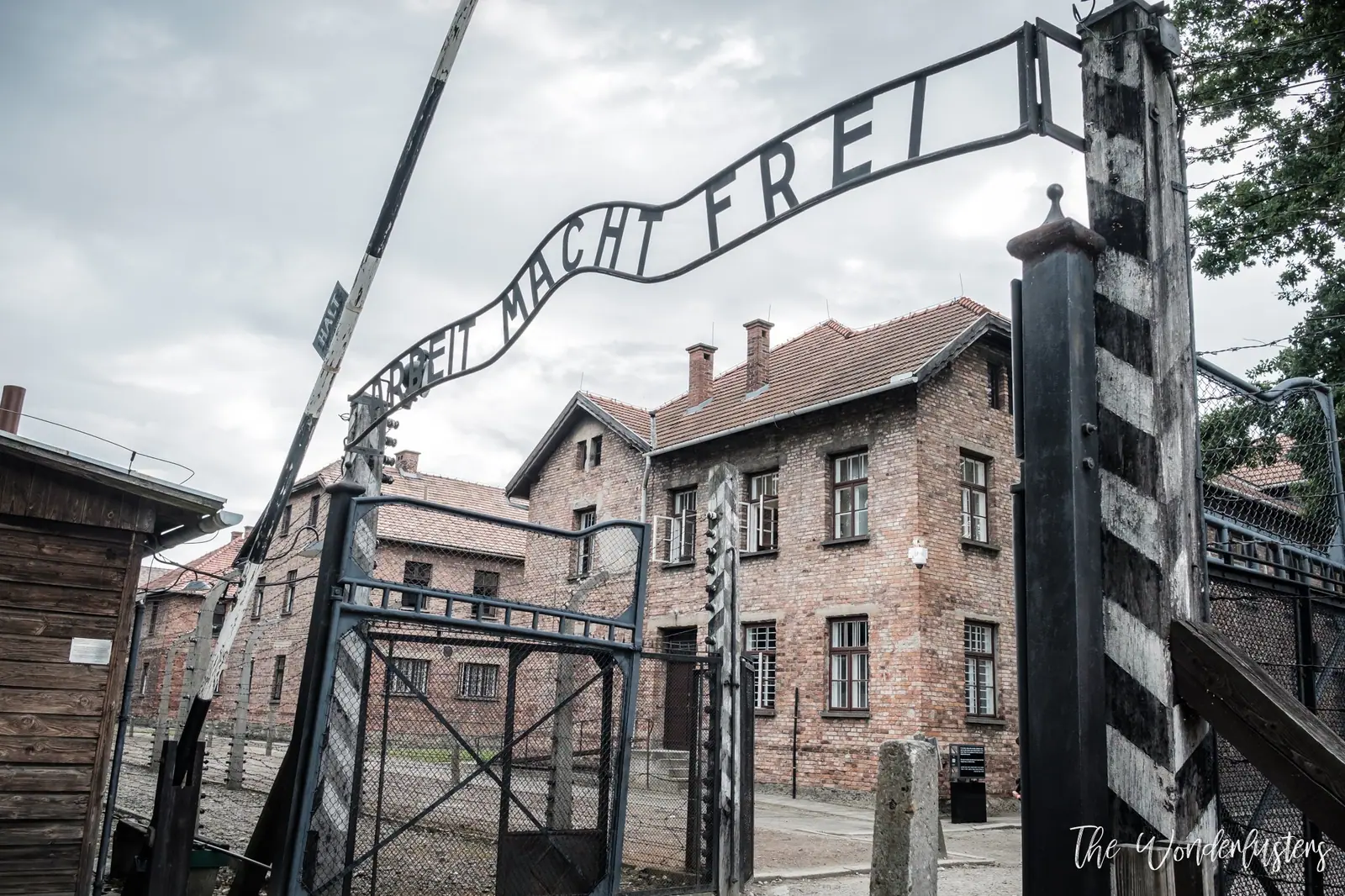 Auschwitz 1
