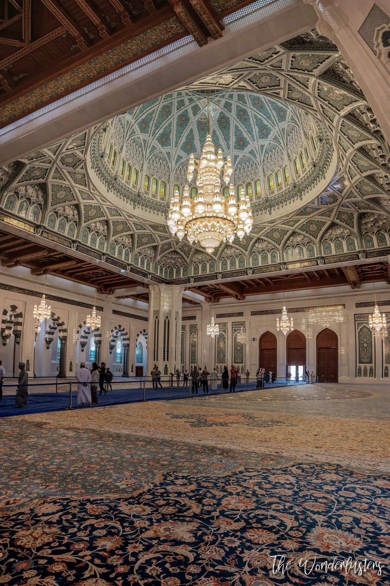 Sultan Qaboos Grand Mosque - Interior