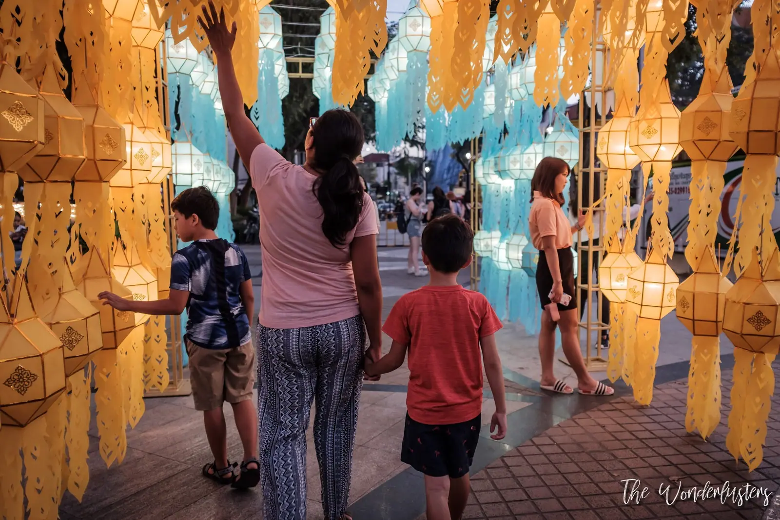 Chiang Mai Yee Peng Festival