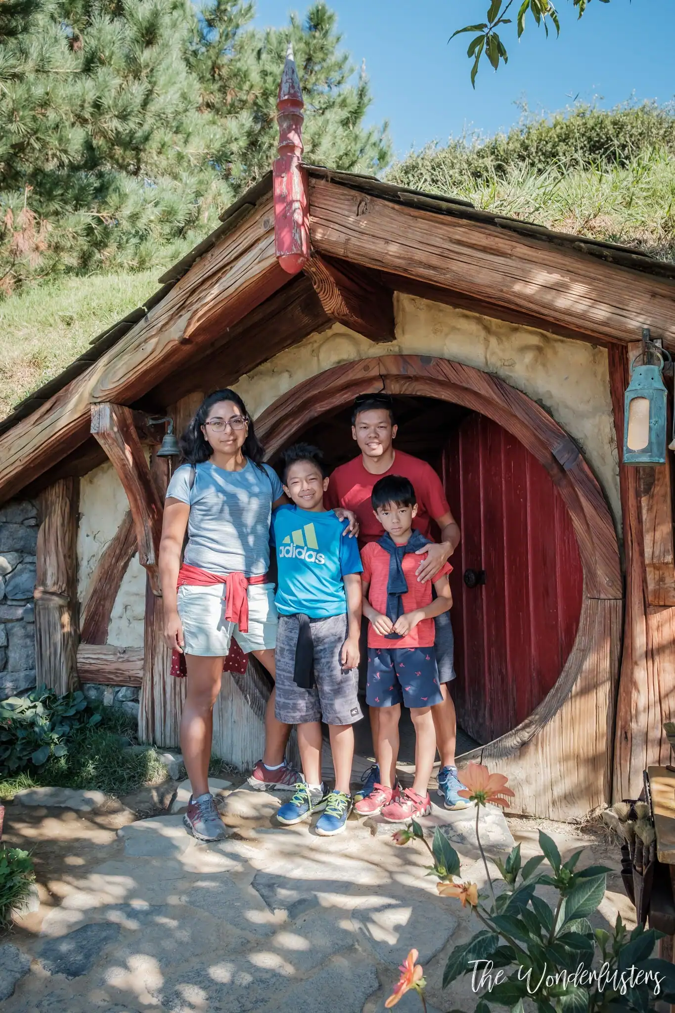 Hobbiton Movie Set