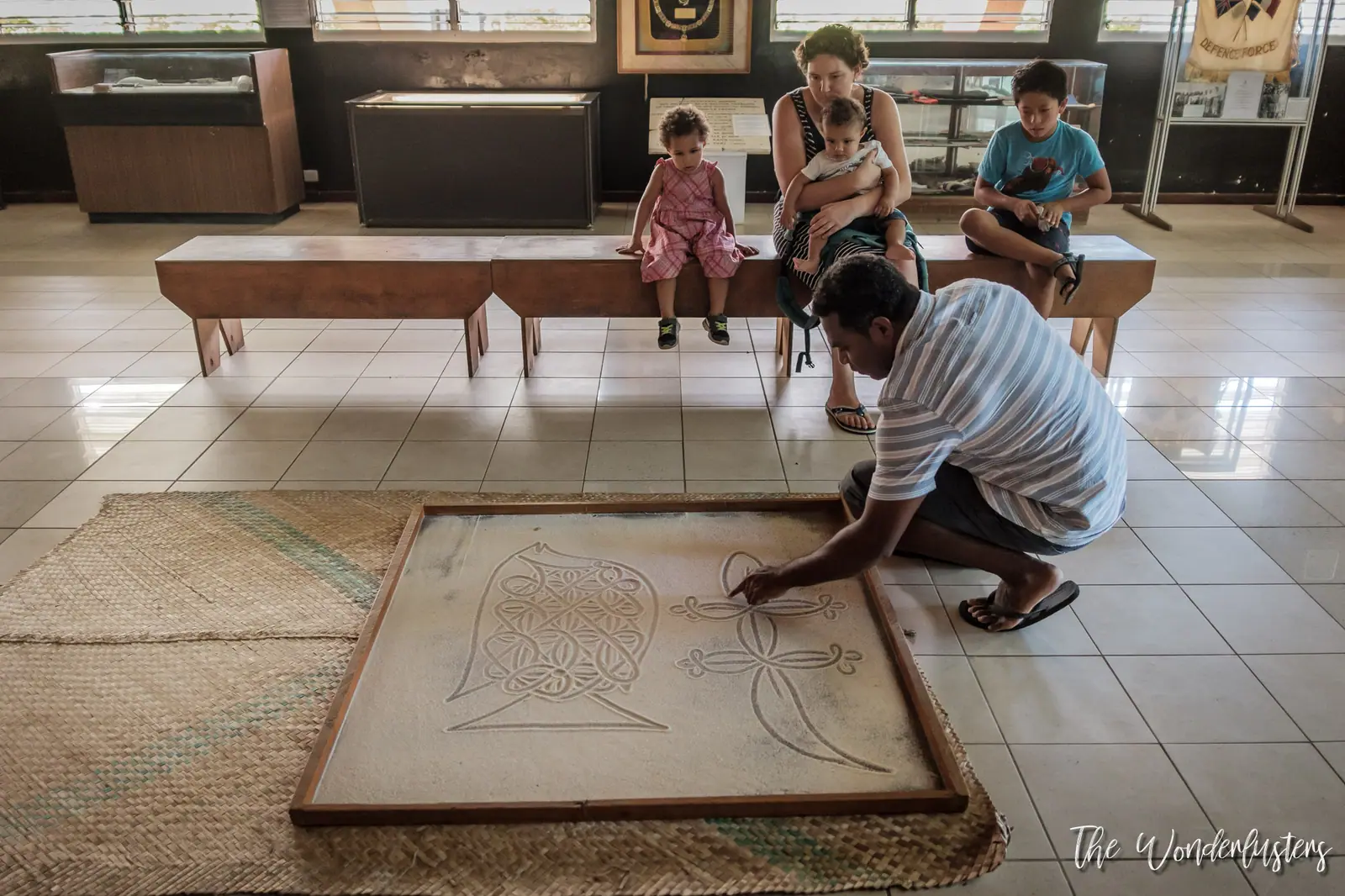 Sandroing (sand drawing) at the National Museum of Vanuatu