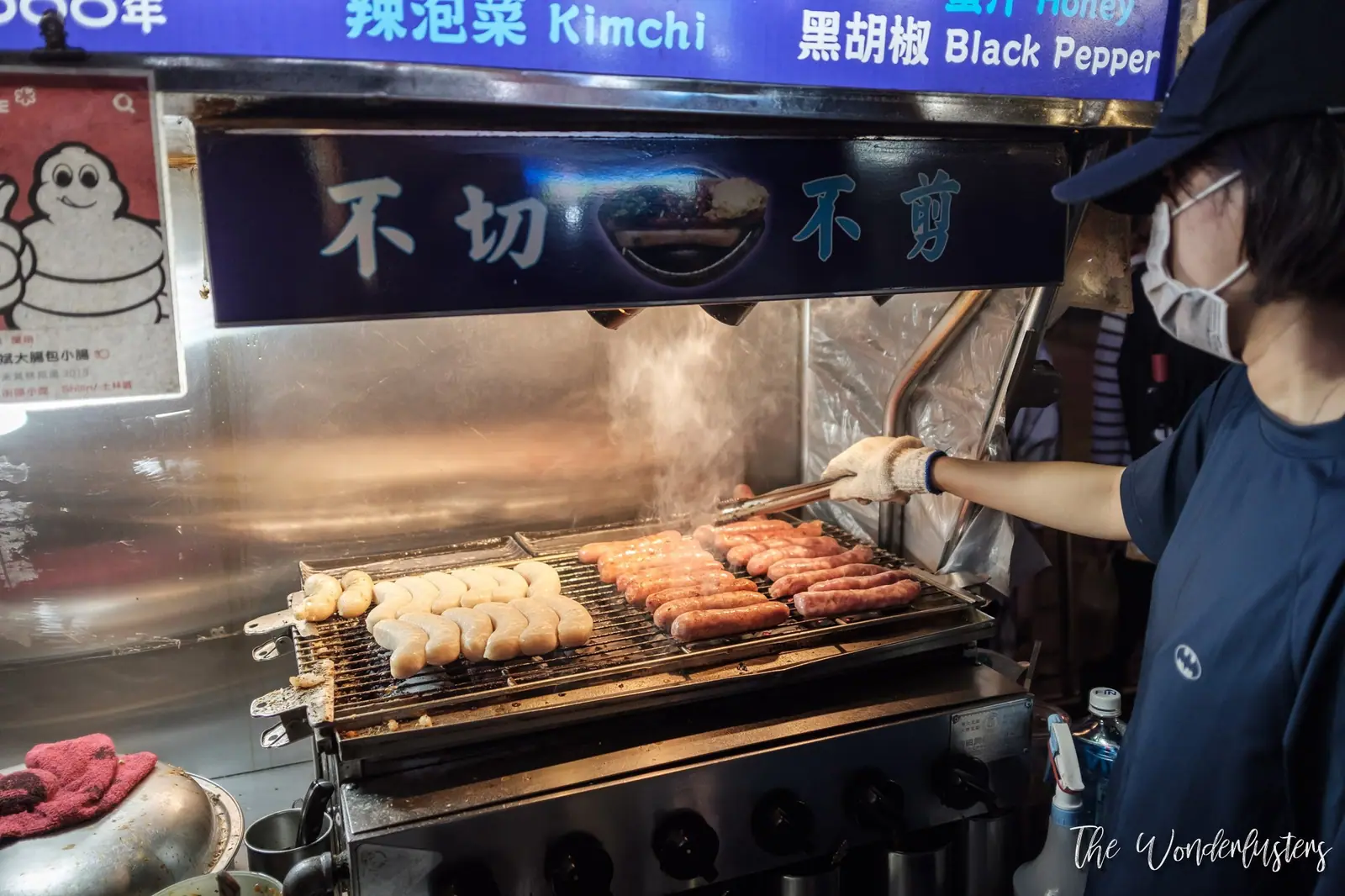 Food stalls at Shilin Night Market