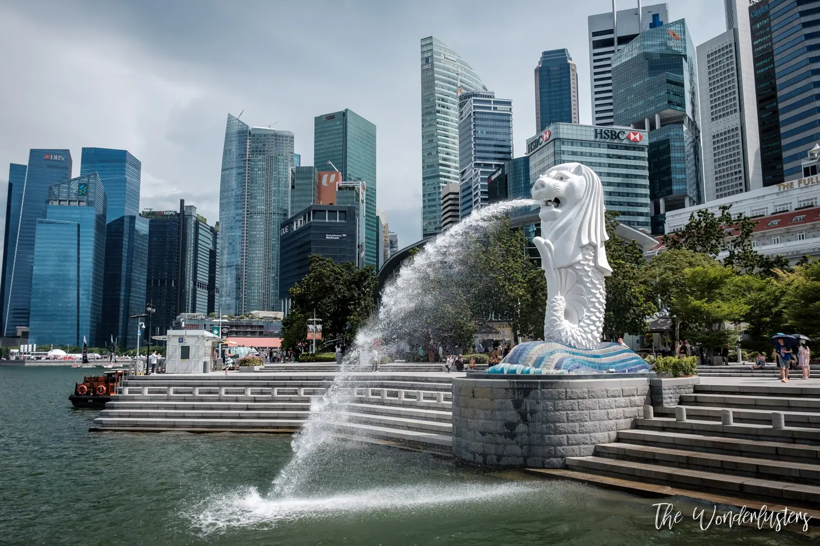 The Merlion statue at Marina Bay, Singapore