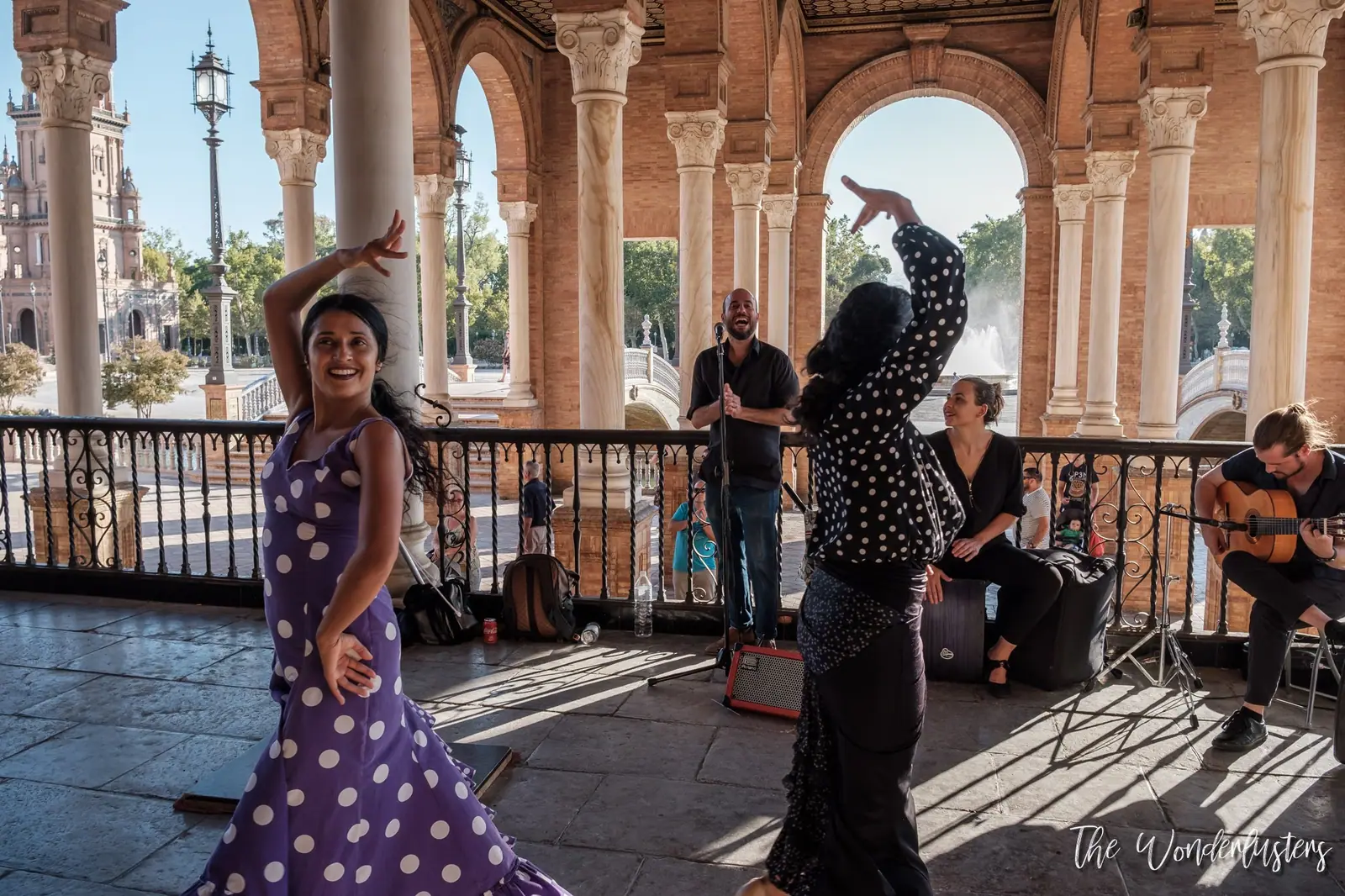 Flamenco dancers in Plaza de España, Seville
