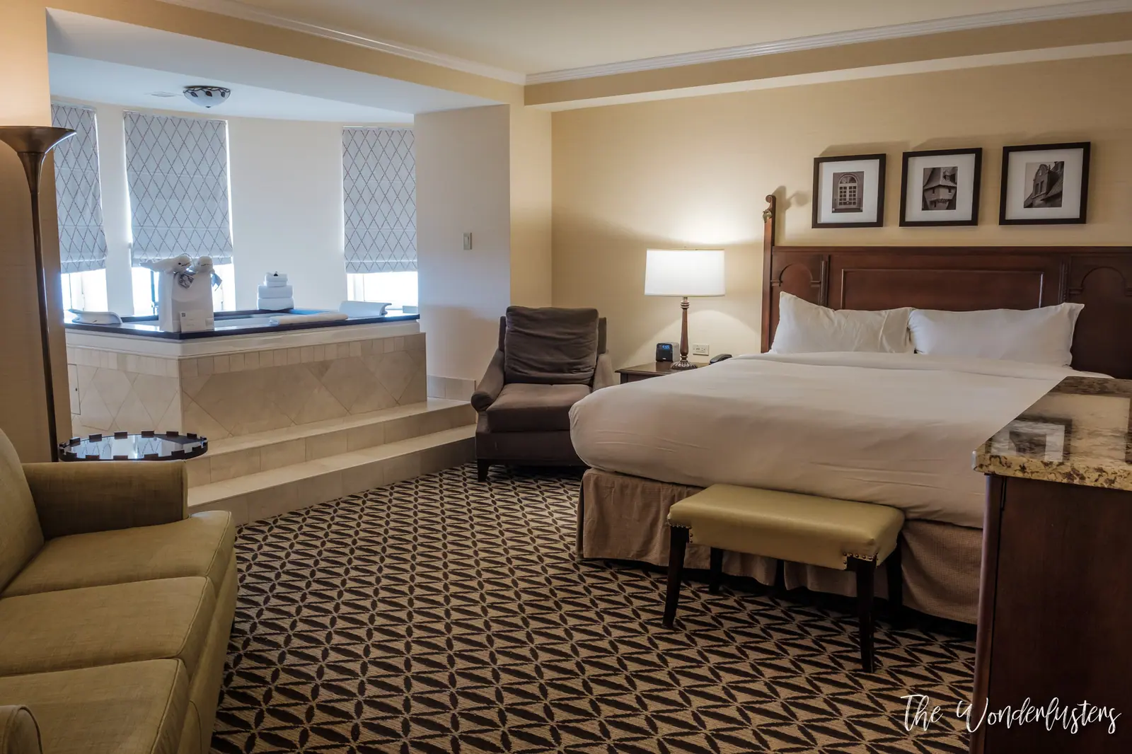 Deluxe room with a view and jacuzzi at Le Manoir Richelieu